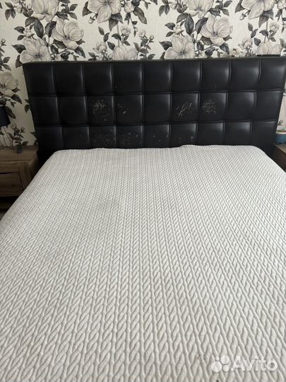 Кровать двухспальная 160 200 без матраса