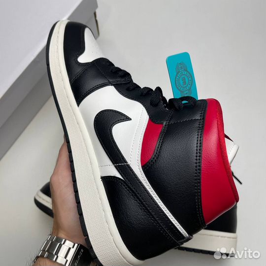 Кроссовки Air Jordan 1 Mid Gym Red Panda / EU 44.5