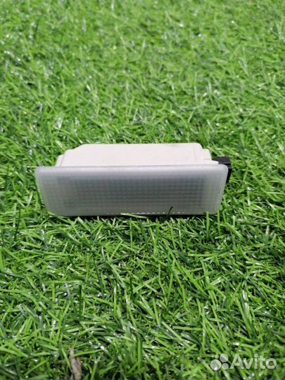 Плафон подсветки багажника Bmw 5 F10 3.0 N55 2010