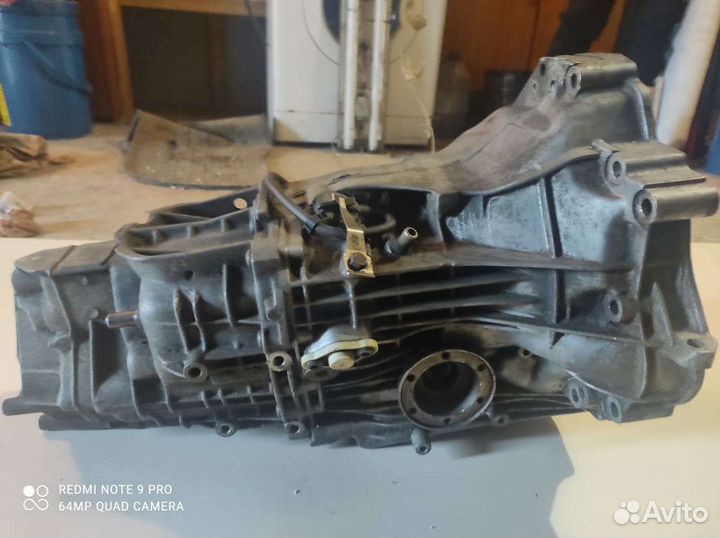 Продам МКПП audi 80