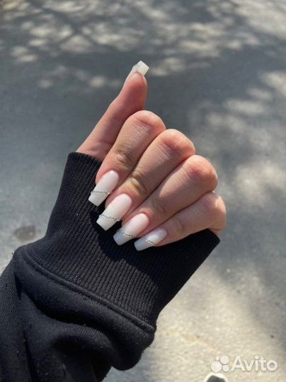 Наращивание ногтей
