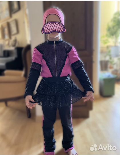 Тренировочный комбинезон для фигурного катания