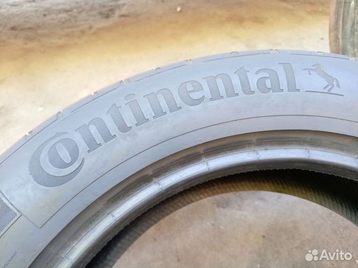 Continental UltraContact UC6 235/60 R18 103V