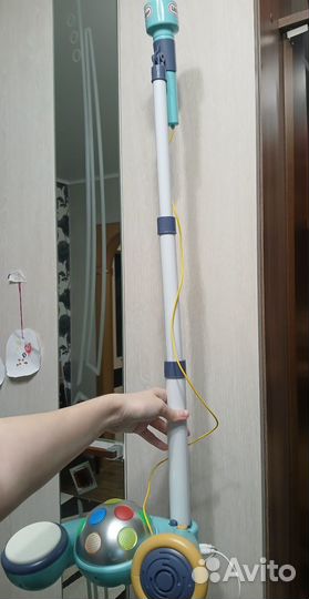 Микрофон на стойке детский