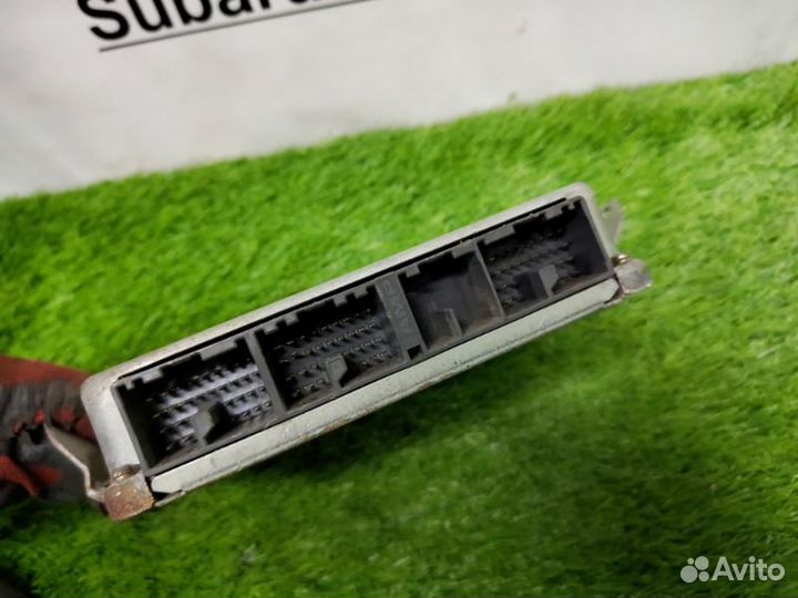 Блок управления двс Subaru Legacy BE5 EJ206 1999