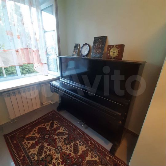 2-к. квартира, 43 м², 3/5 эт.
