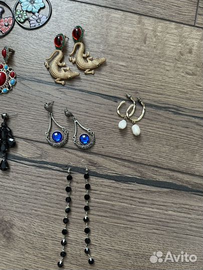 Бижутерия пакетом и солнечные очки