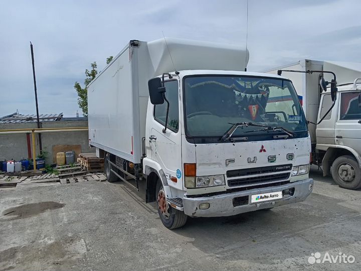 Mitsubishi Fuso Fighter, 2005