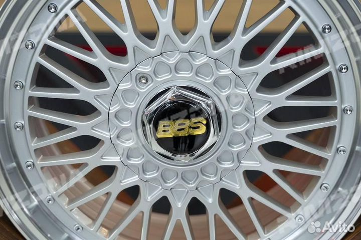 Литой диск BBS R18 5x100