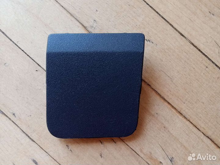 Заглушка буксировочного крюка Ford fusion