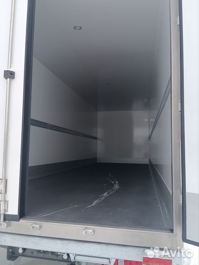 Изотермический фургон 52 м³ СибЕвроВэн на SITRAK C7H, 2024