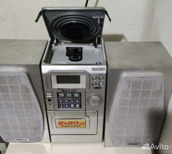 Музыкальный центр