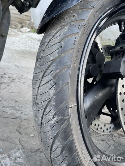 Yamaha fzs 600