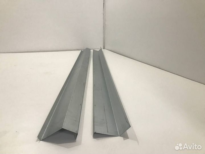 Пороги Toyota Carina ED