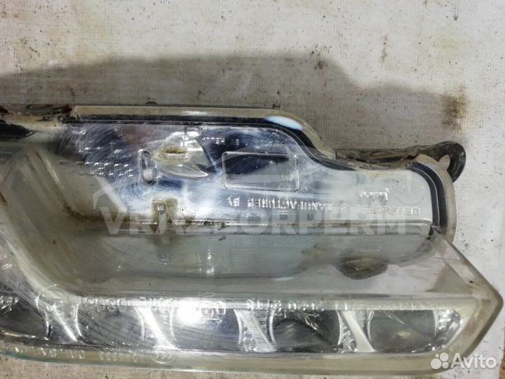 Дневной ходовой огонь передний левый Mercedes-Benz