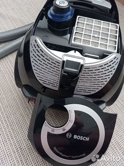 Мощный, Пылесос Bosch, 2500W