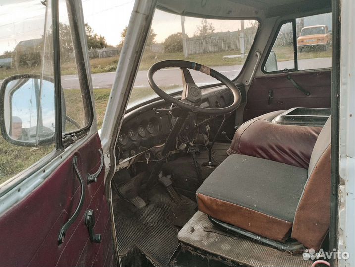УАЗ 3303 бортовой, 1998