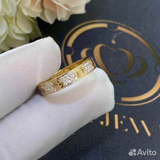 Кольцо Cartier Love с бриллиантовым паве 0,22ct