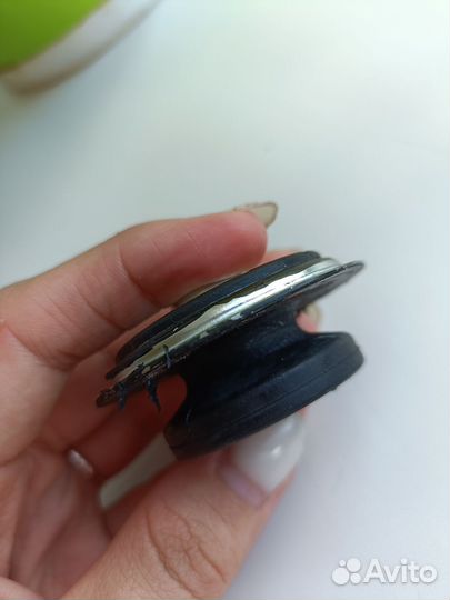 Опора амортизатора