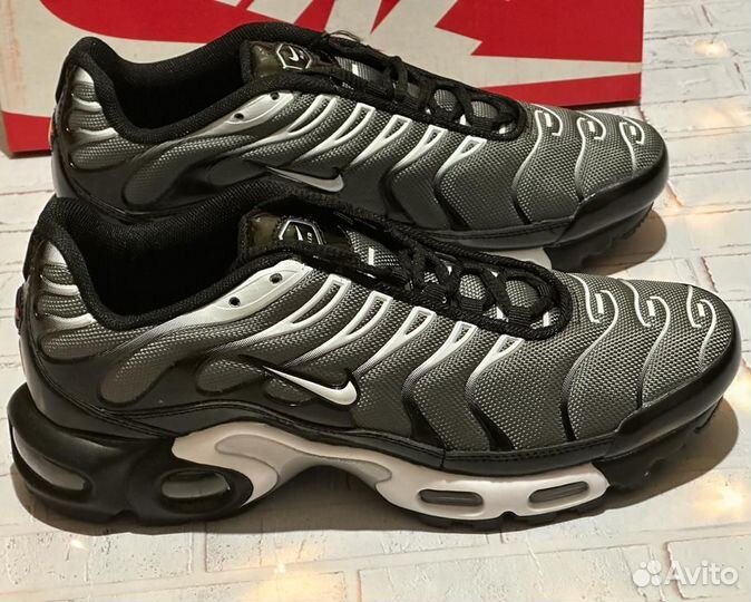 Кроссовки nike air max tn plus