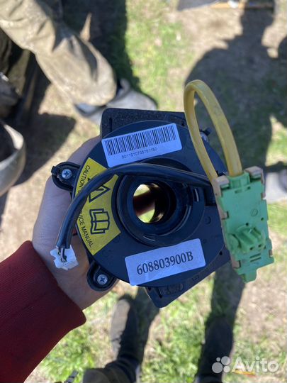 Подрулевой шлейф приора