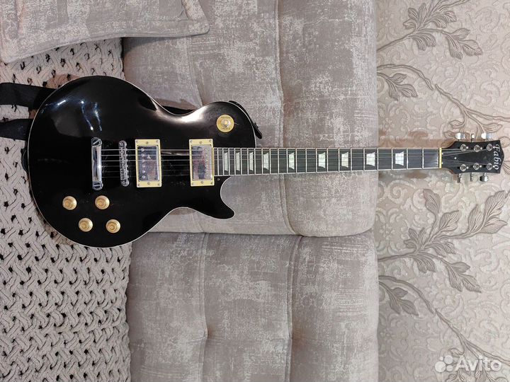 Электрогитара с комбиком