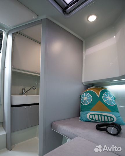 Скоростной финский катер XO dfndr 9