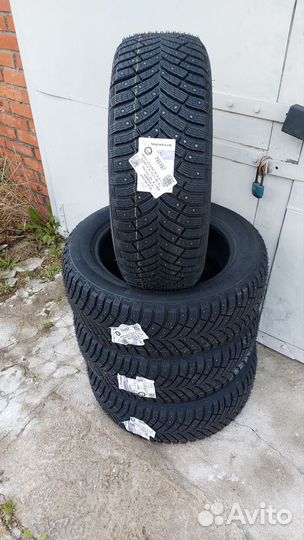 Michelin X-Ice North 4 225/55 R18 102T