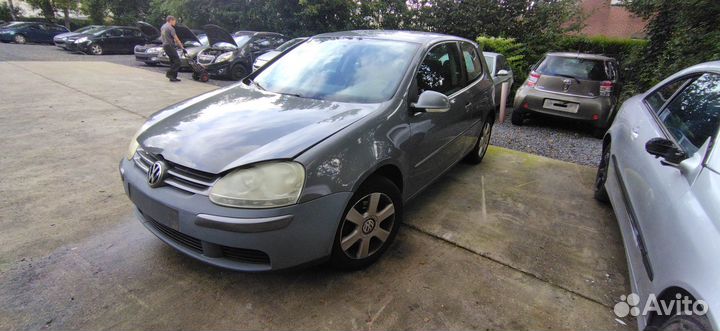 Моторчик стеклоочиcтителя 3-5 volkswagen golf 5 20