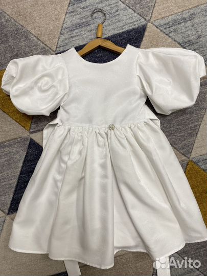 Платье на девочку праздничное 128 134