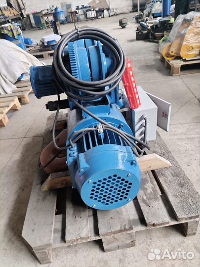 Болгарский тельфер Т10632 г/п5т.12м.С радиоуправлением Кран-балка