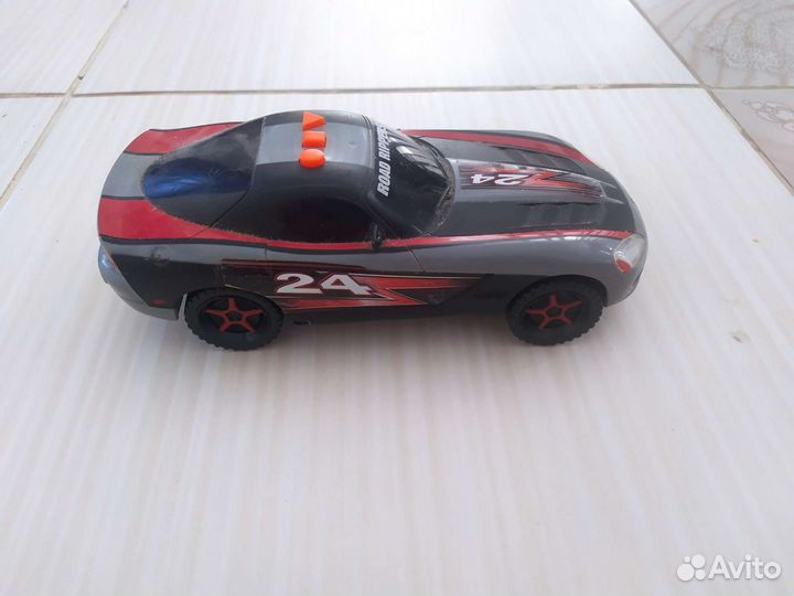 Машинки на батарейках