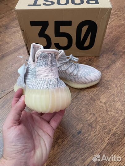 Кроссовки Adidas Yeezy Boost 350