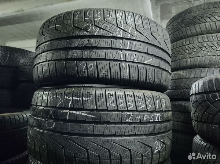 Pirelli Winter Sottozero 240 Serie II 255/35 R19
