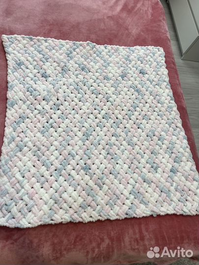 Плед и муслиновая пеленка