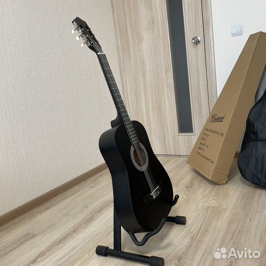 Гитара классическая