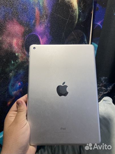 iPad 6 поколения
