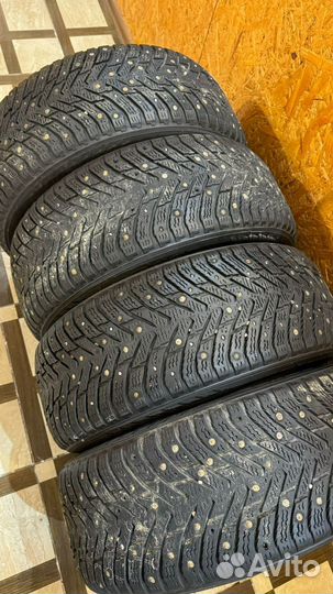 Nokian Tyres Hakkapeliitta 8 225/55 R17 101T