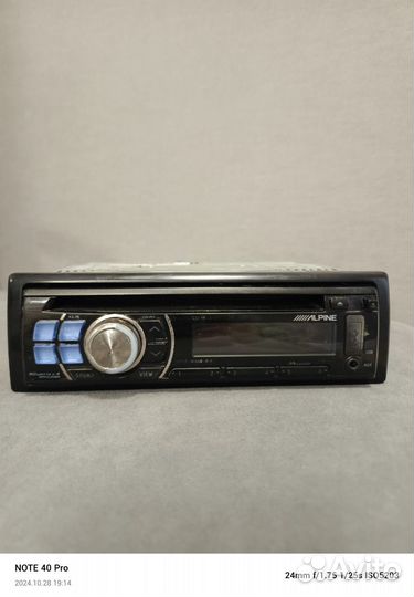 Магнитола alpine cde-100 eub