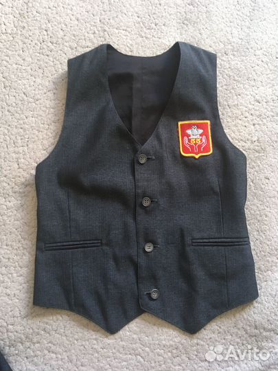 Школьный костюм