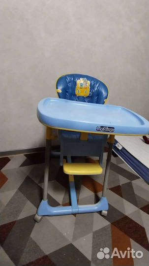 Стульчик для кормления