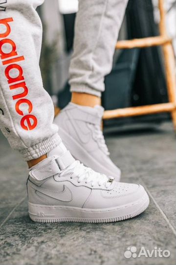 Кроссовки Nike Air Force 1'07 Classic Mid (White)