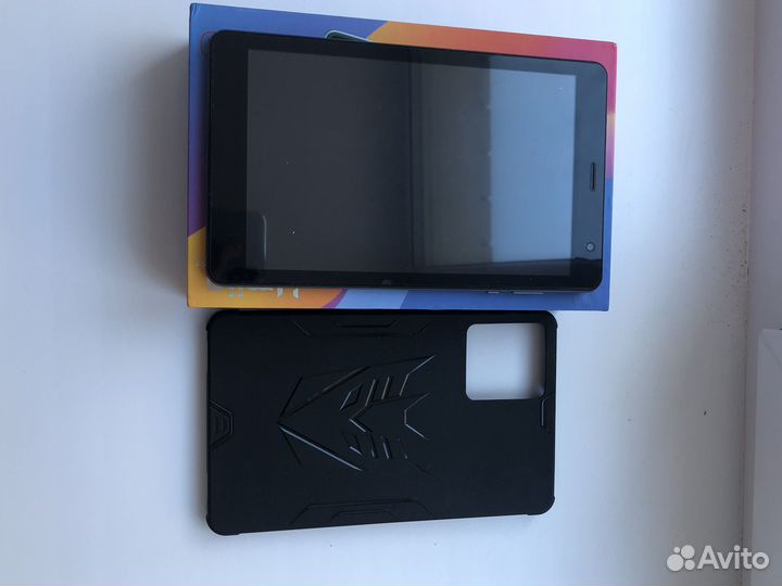 Планшет детский Umiio