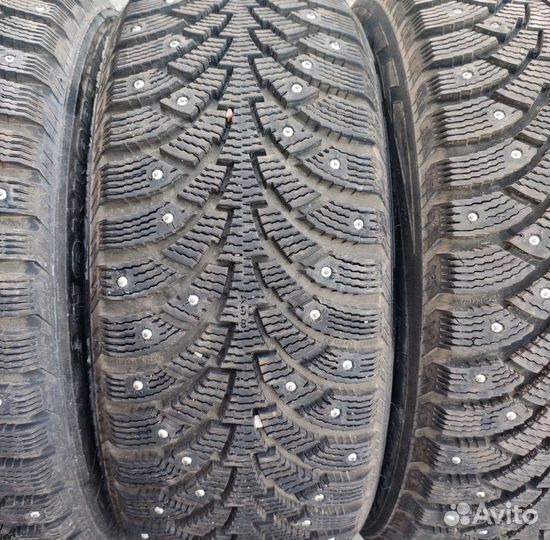 Nokian Tyres Hakkapeliitta 4 205/50 R17