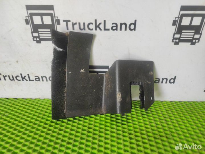 Накладка кожуха рулевой колонки Man Tgx