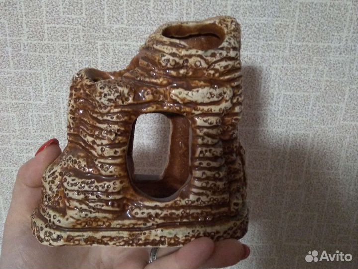Замок для аквариума