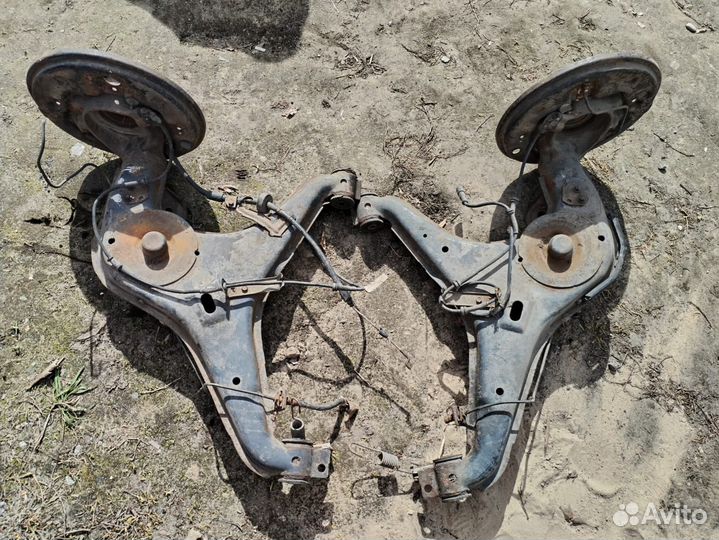 Автозапчасти