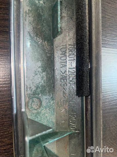 Накладка (молдинг) крышки багажника Corolla Axio