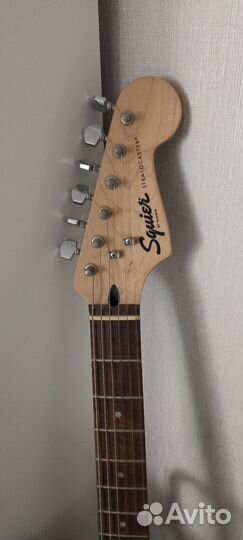 Электрогитара fender squier bullet Stratocaster