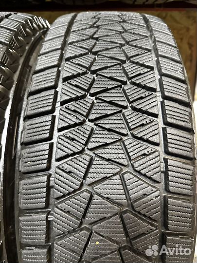 Bridgestone Blizzak DM-V2 225/65 R17